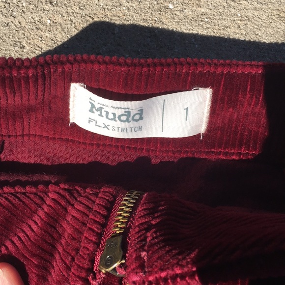 MUDD RED ZIP UP COURDROY MINI SKIRT - Picture 3 of 5